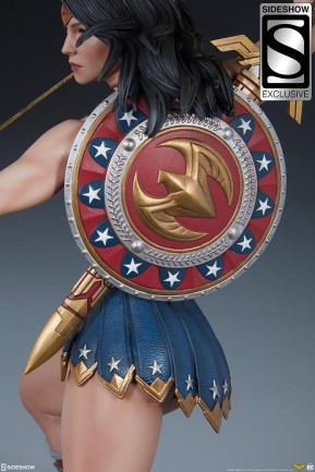 Wonder Woman Premium Format Figure - Thumbnail