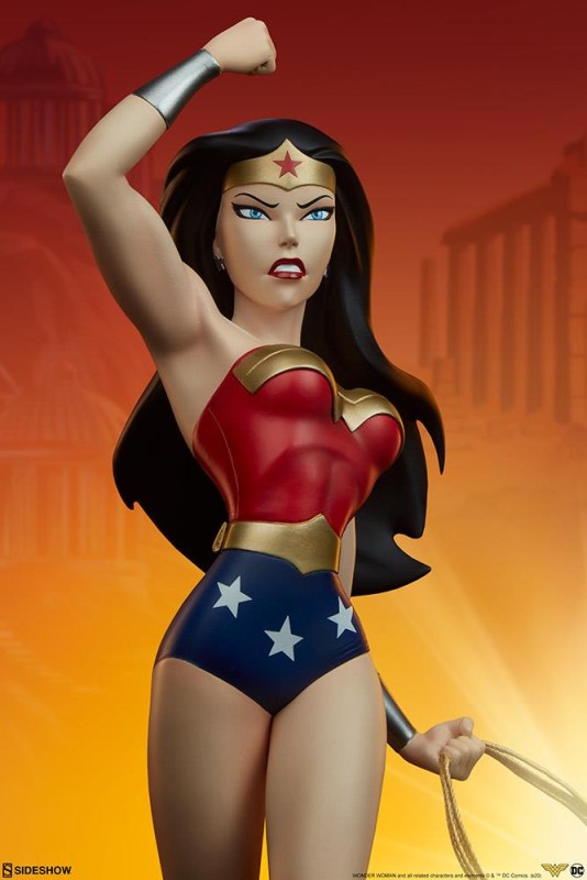 Wonder Woman Statue Animated Series Collection