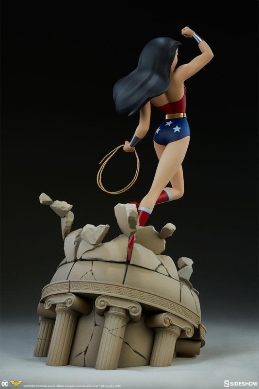 Wonder Woman Statue Animated Series Collection