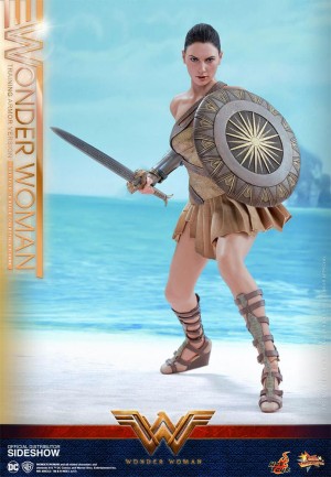 Wonder Woman (Training Armor Version) Sixth Scale Figure - Thumbnail